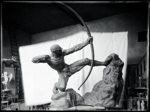 herakles archer dans l'atelier