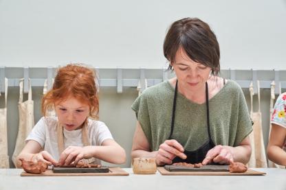 Rendez-vous aux jardins 2025 - atelier "Frise végétale en bas-relief"