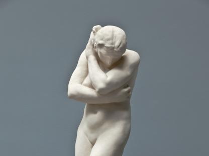 Auguste Rodin (1840-1917) Eve au rocher, grand modèle 1881-1907. Pierre calcaire. Pratique : Bourdelle