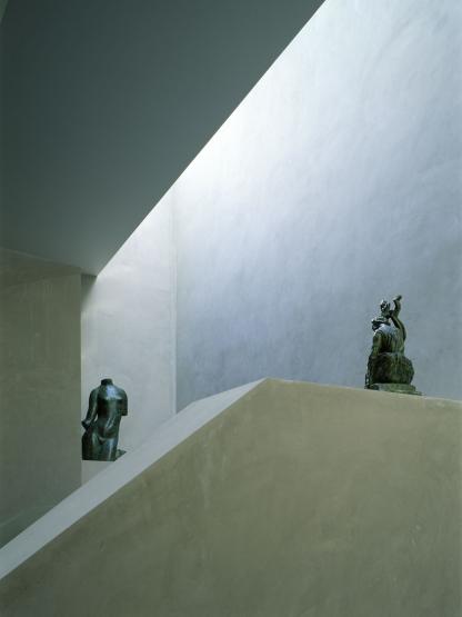 Christian de Portzamparc, Escalier donnant accès aux espaces d'exposition (vue ancienne), 1992