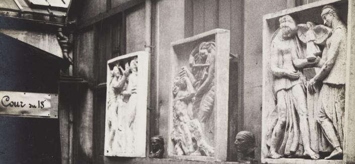 Anonyme, Façade des ateliers du 18 impasse du Maine, 1938, tirage au gélatino-bromure d'argent